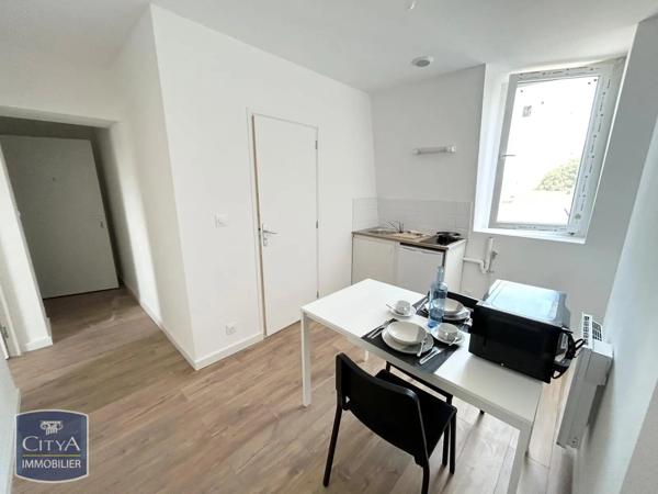 Appartement à louer 2 pièces 20.1m² Valenciennes (59300)