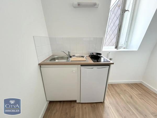 Appartement à louer 2 pièces 20.1m² Valenciennes (59300)