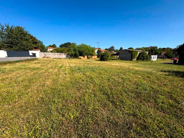 Terrain de 798m² constructible