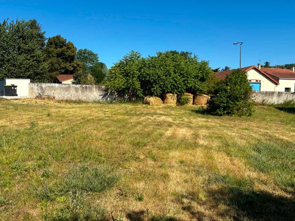 Terrain de 798m² constructible