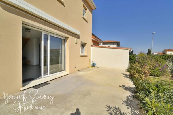 Maison de 100 m² + jardin à SAINT LAURENT DE LA SALANQUE (66)