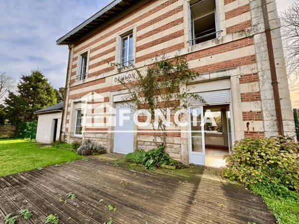 À vendre Maison 6 pièces 154 m² - Coulon 79510