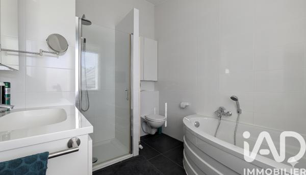 Maison à vendre 5 pièces 150 m² Saint-Jeannet