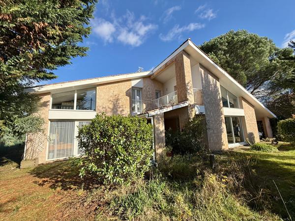 Sanguinet - Maison familiale 135 m² ? Terrain 800 m² - À 800 m du lac