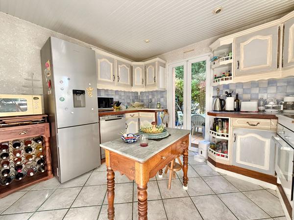 Sanguinet - Maison familiale 135 m² ? Terrain 800 m² - À 800 m du lac