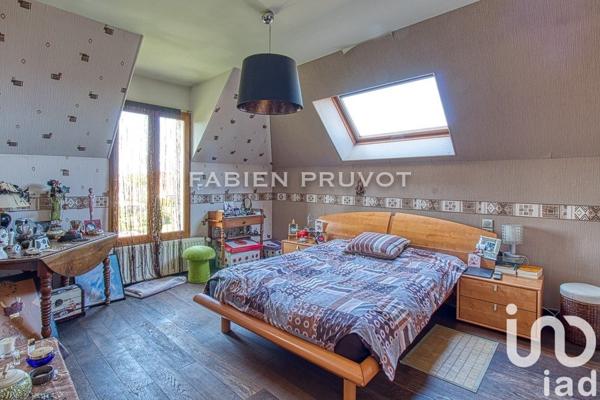 Maison 8 pièces de 230 m² à Herblay-sur-Seine (95220)