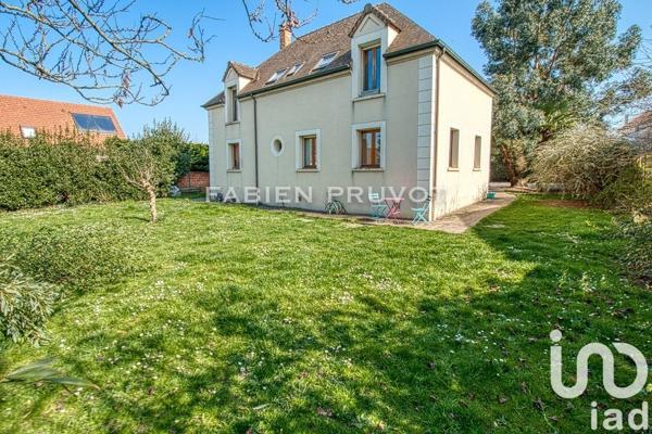 Maison 8 pièces de 230 m² à Herblay-sur-Seine (95220)