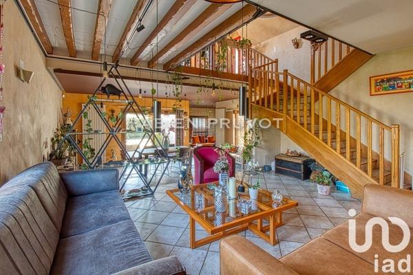 Maison 8 pièces de 230 m² à Herblay-sur-Seine (95220)