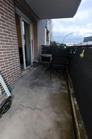 Dans résidence récente et sécurisée, joli 2 pièces avec grand balcon