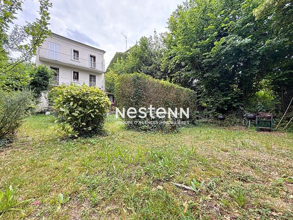 MEUDON - QUARTIER DU VAL - Maison avec jardin 10 pièces sur un terrain de 419 m²