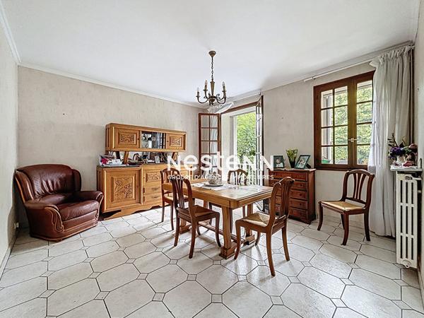 MEUDON - QUARTIER DU VAL - Maison avec jardin 10 pièces sur un terrain de 419 m²