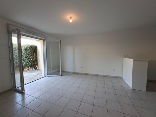 Parking + appartement