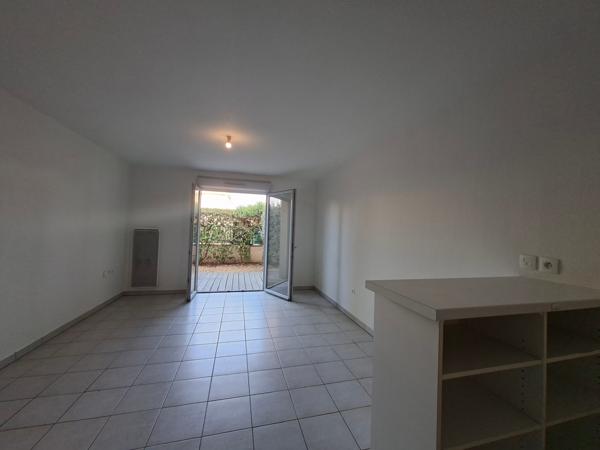 Parking + appartement