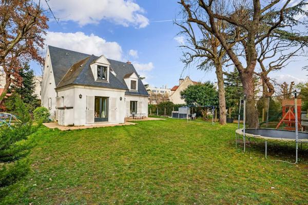 Maison Le Vésinet - LIMITE LE PECQ