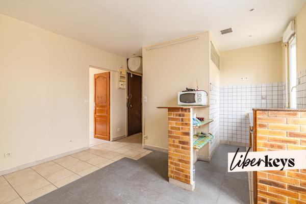 Appartement T2 SANS CHARGES SANS TRAVAUX proche métro à Pierrefitte 93380