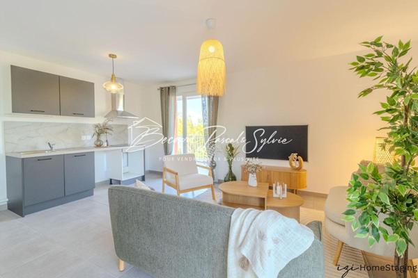 APPARTEMENT T3- 74,71 m² Idéalement situé: 242000  avec 2 terrasses et jardin , double  parkings. Très Grand confort MONTEUX (84170)