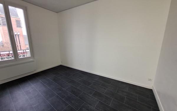 Appartement à louer    1 pièce • 19,68 m2 Drancy