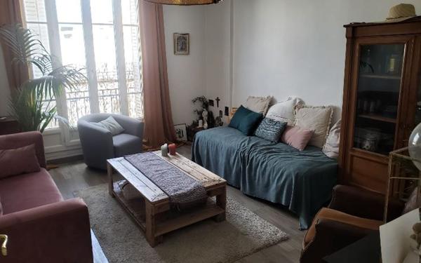 Appartement à louer    3 pièces • 48,65 m2 Aubervilliers