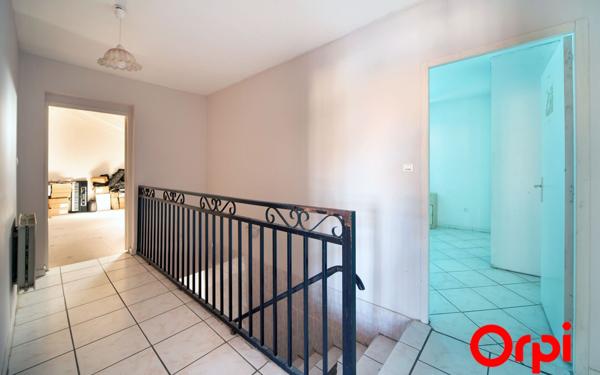 Maison à vendre    6 pièces •  Mâcon