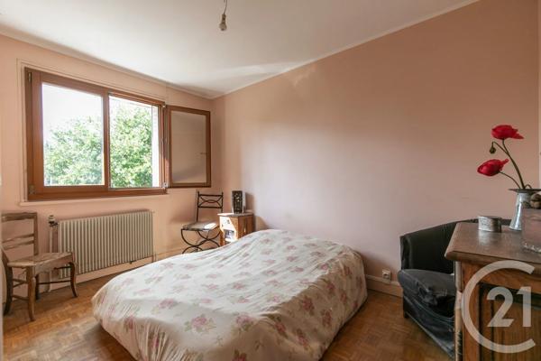 Maison à vendre  6 pièces - 97 m 2   CHAMPIGNY SUR MARNE  - 94