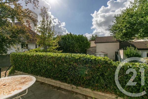 Maison à vendre  6 pièces - 97 m 2   CHAMPIGNY SUR MARNE  - 94