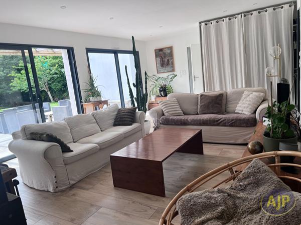 Vente maison Surzur : 649 900 € - AJP Immobilier Vannes