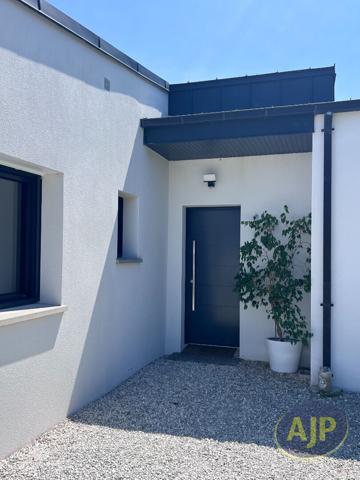 Vente maison Surzur : 649 900 € - AJP Immobilier Vannes