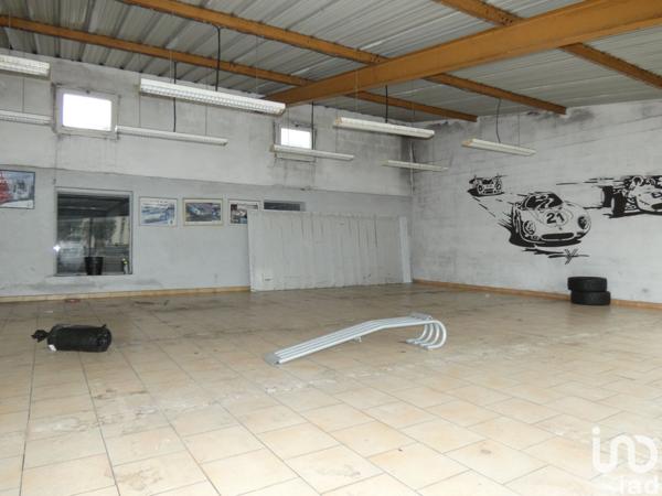 Murs commerciaux  à vendre 684 m² Alès