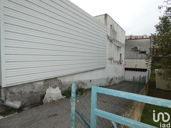 Murs commerciaux  à vendre 684 m² Alès