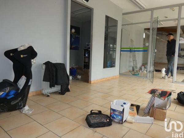 Murs commerciaux  à vendre 684 m² Alès