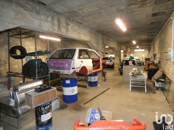 Murs commerciaux  à vendre 684 m² Alès