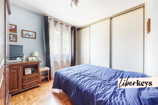 Magnifique T4 avec une terrasse et un garage dans une copropriété de standing