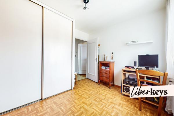 Magnifique T4 avec une terrasse et un garage dans une copropriété de standing