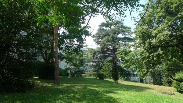 Appartement Écully 5 pièce(s) 94 m2