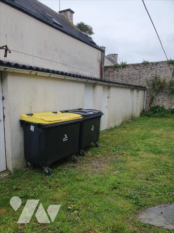 SAINT-VAAST LA HOUGUE-PROCHE COMMODITES