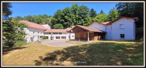 Colonie de vacances ou propriété équestre à vendre à PEXONNE (54)