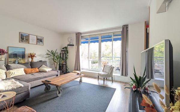 Appartement à vendre    4 pièces • 65,05 m2 Sainte-Foy-lès-Lyon