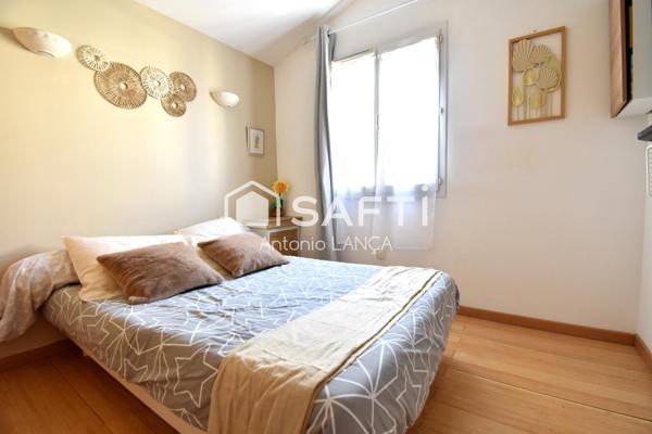 Maison rénovée au calme de 102 m2 avec trois chambres