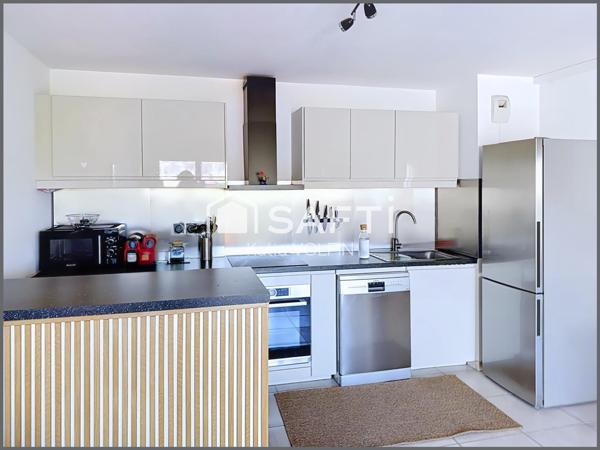 T3 Semi récent avec balcon Marseille 7eme