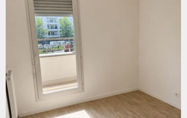 Vente Appartement P2 Fleury-merogis   