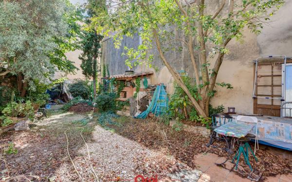 Appartement à vendre    3 pièces • 46,57 m2 Marseille 12