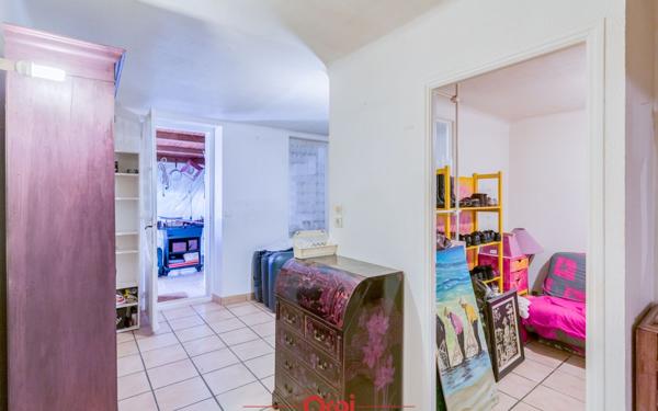 Appartement à vendre    3 pièces • 46,57 m2 Marseille 12