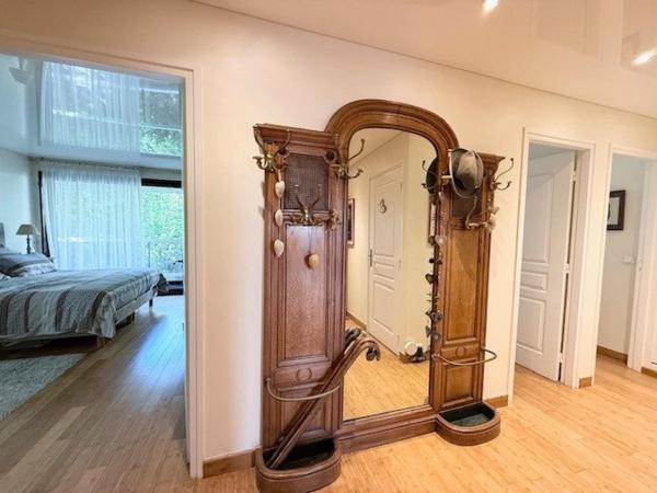 Appartement à LE CHESNAY, 78150 - 5 pièces 146m²