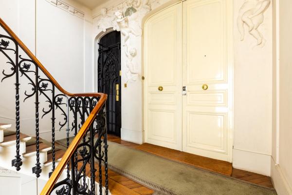 Appartement T7 à vendre  7 pièces - 220 m2 PARIS - 75014