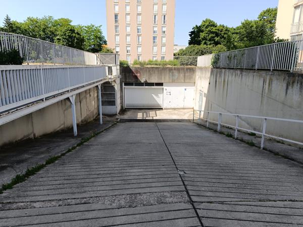 Parking - 12 m² Exclusivité efficity