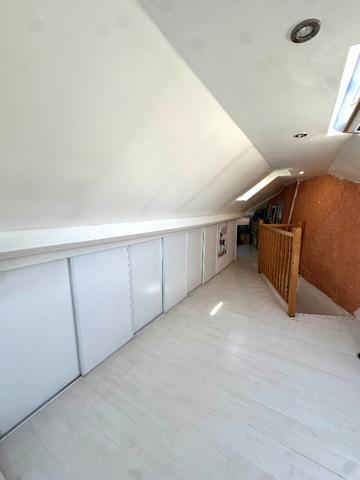 Maison de ville - 4 chambres - local commercial possible