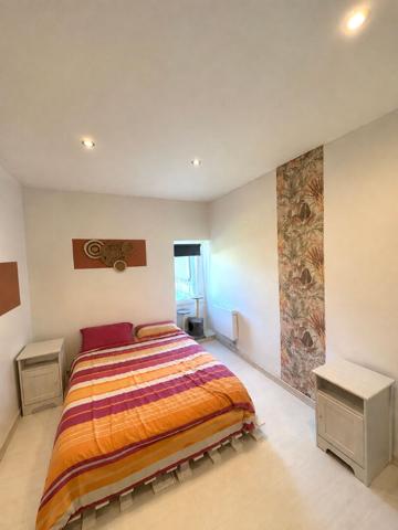 Maison de ville - 4 chambres - local commercial possible