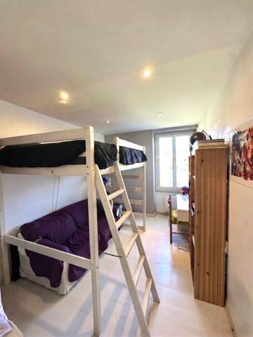 Maison de ville - 4 chambres - local commercial possible