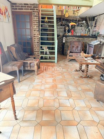 maison à vendre et deux terrains