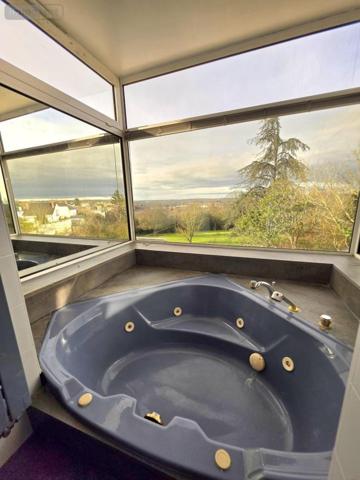 Maison à vendre à Vierzon dans le Cher (18100), ref : 18058-67